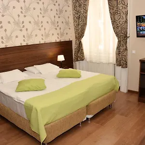 Elit Szálloda