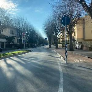 https://roberto-cutigliano.it-tuscanyhotel.com