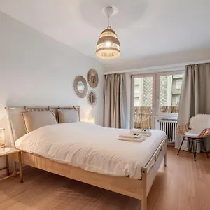 apt-beautiful-spacious-100m-from-the-beach-with.ostend-hotel.net/